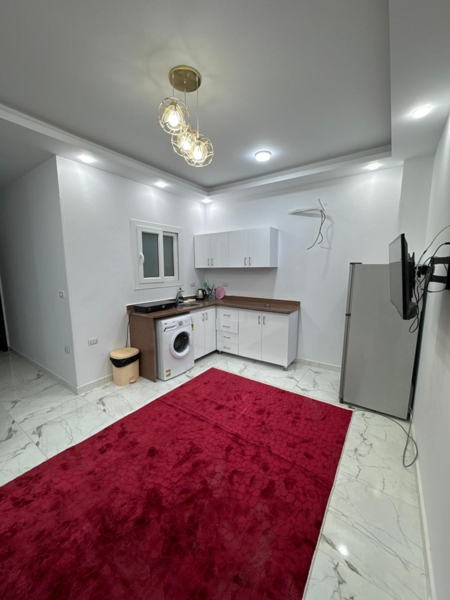 In Magawish Apartment